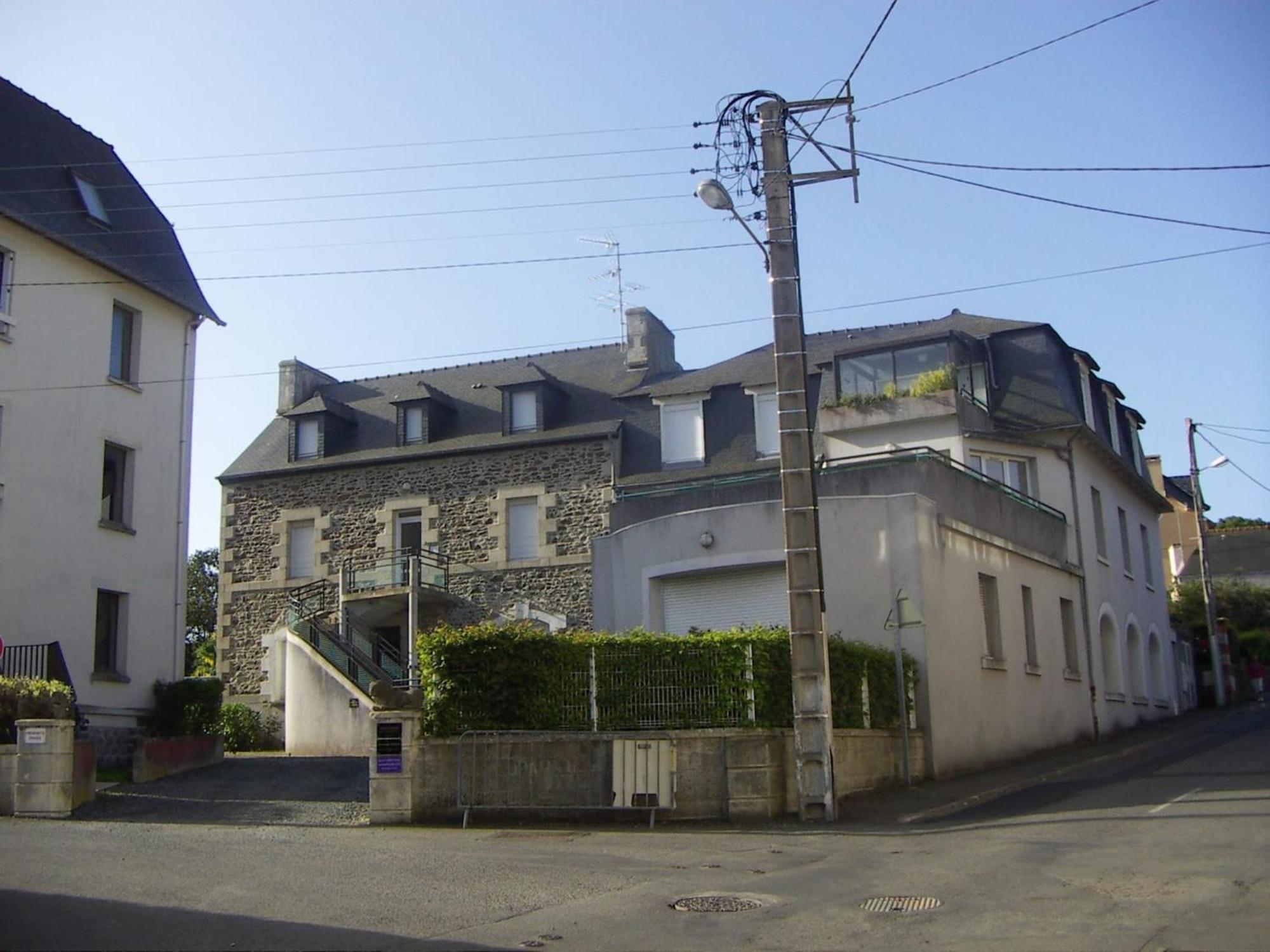 Modern Semi Detached House With Terrace Saint Quay Portrieux Villa Eksteriør billede