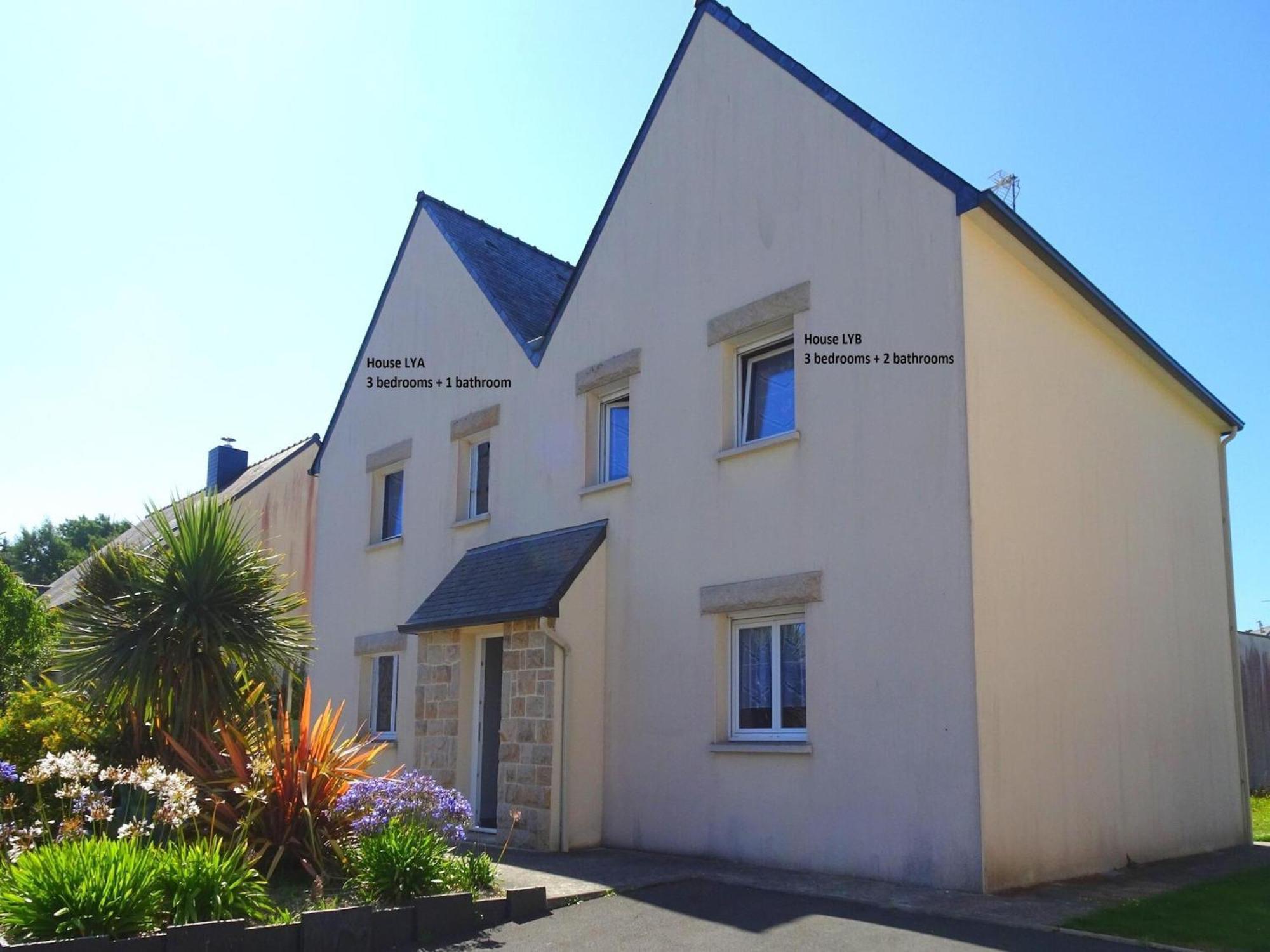 Modern Semi Detached House With Terrace Saint Quay Portrieux Villa Eksteriør billede